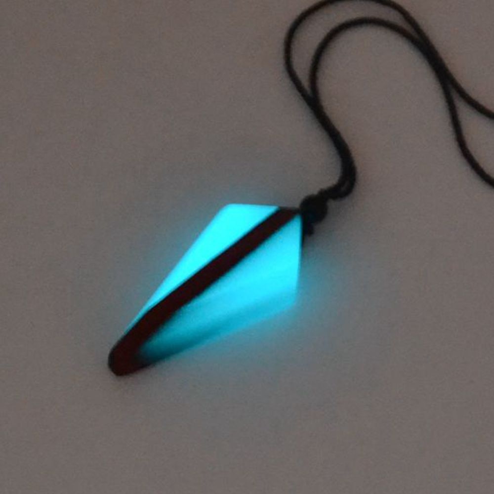 Colar Fluorescente de Madeira Brilha no Escuro - Vários Modelos