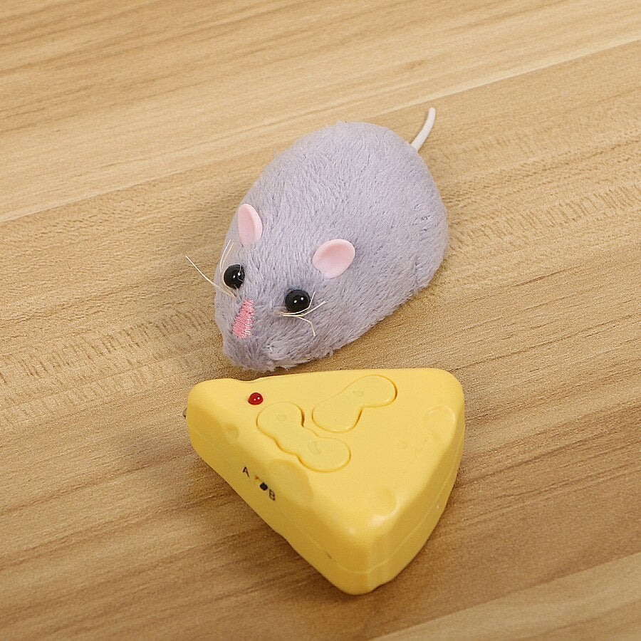 Brinquedo Interativo Para Cães e Gatos - Rato de Controle Remoto - GosteiQuero