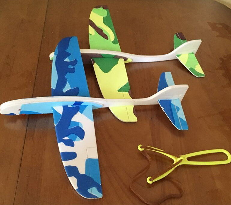 Avião Boomerang Estilingue