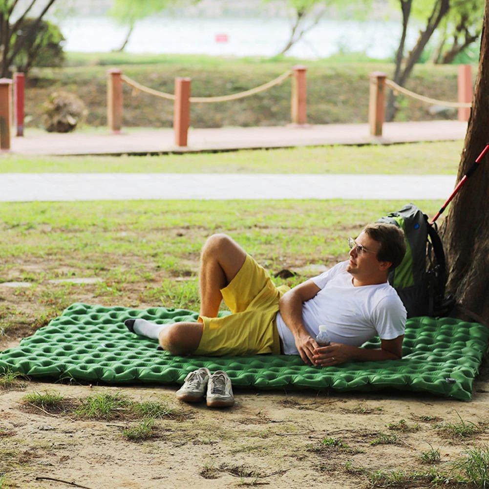 Colchão Inflável de Casal Para Camping - Com Travesseiros