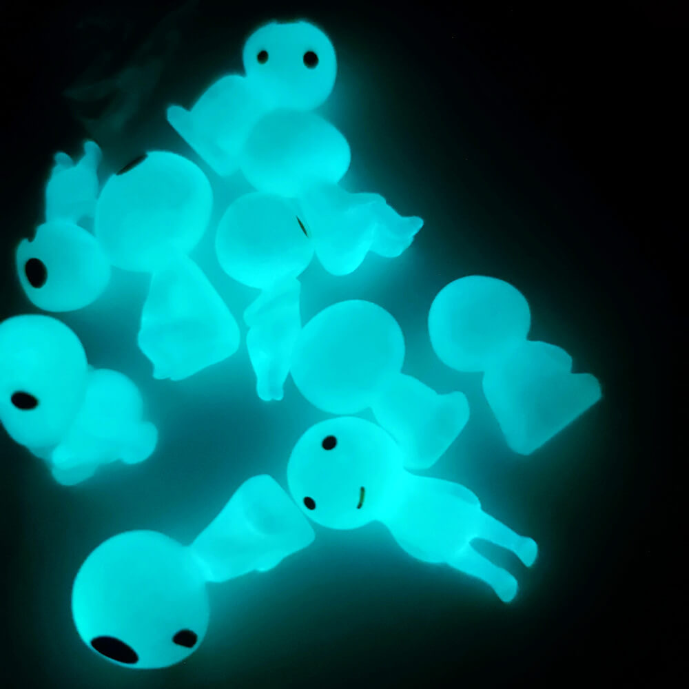 Miniaturas Espíritos da Árvore Fluorescentes Para Decorar Seu Jardim