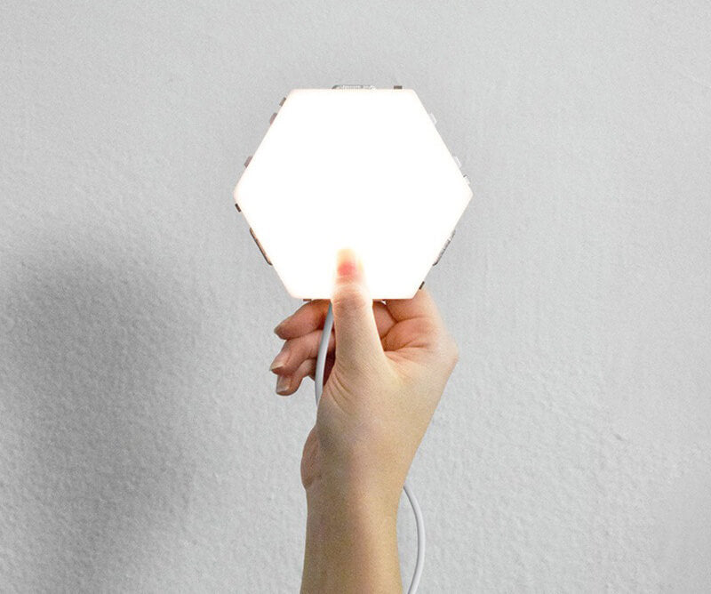 Luminária Touch Modular de Parede Hexagonal